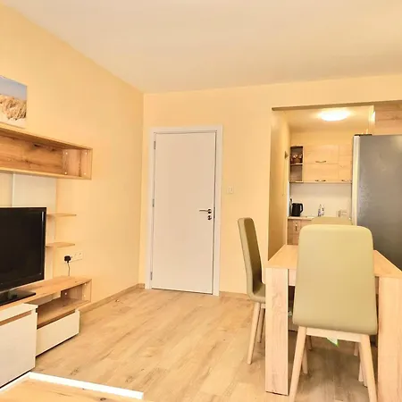 Sunnyside In Lazur Apartament *