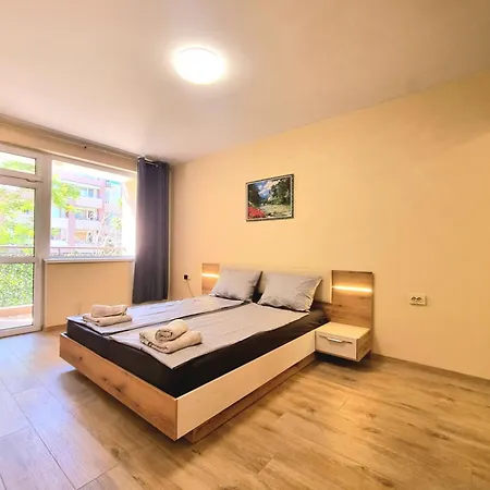 Sunnyside In Lazur Burgas